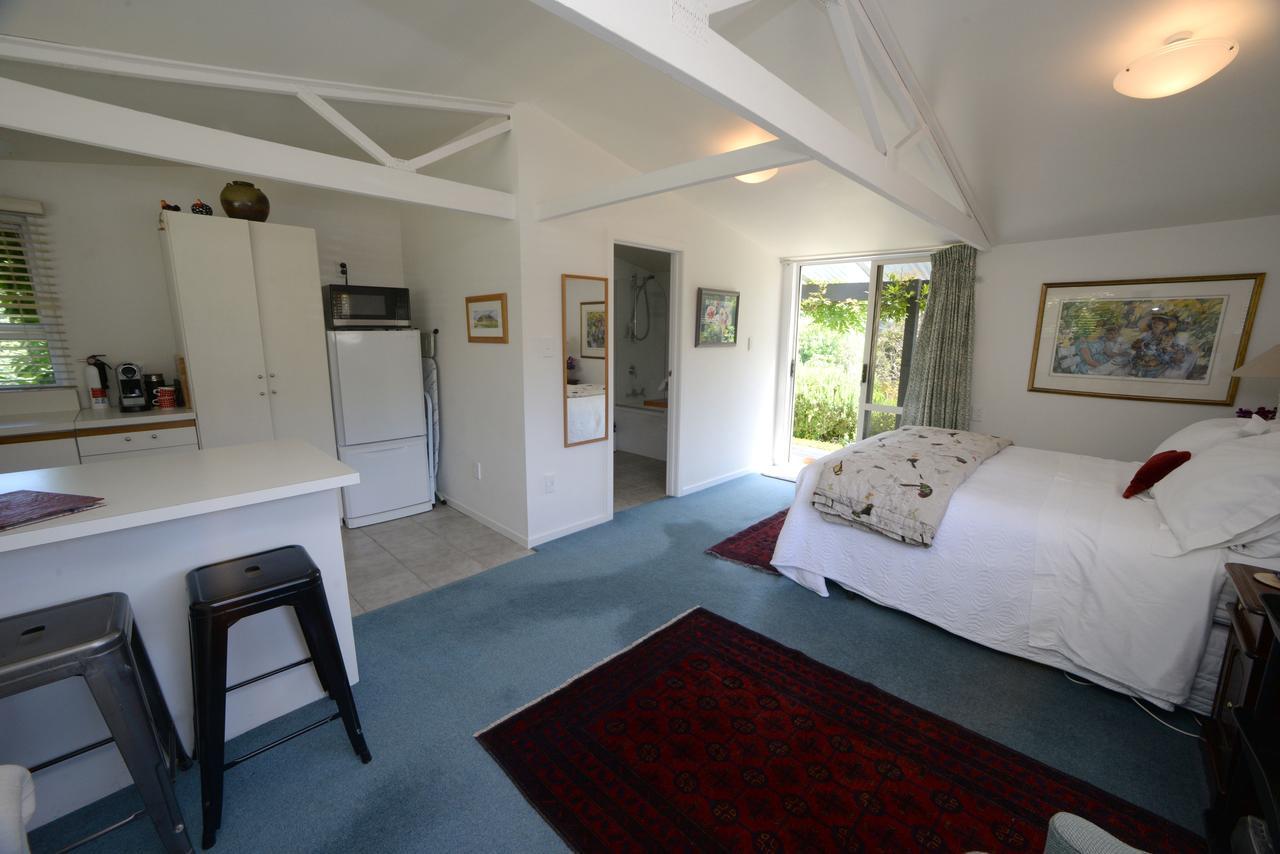 L'Abri Bed And Breakfast 아카로아 외부 사진